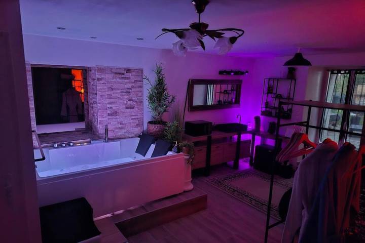 Appartement de vacances pour 2 personnes, avec terrasse et jacuzzi