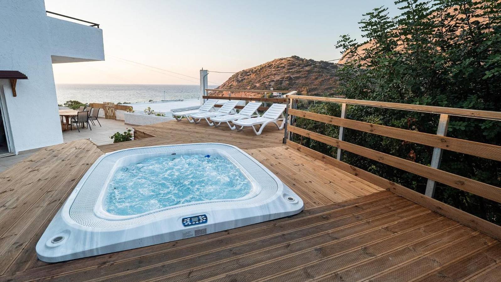 Villa „Dirui“ mit Meerblick, Wlan und Klimaanlage in Iraklio-Heraklion und Umgebung