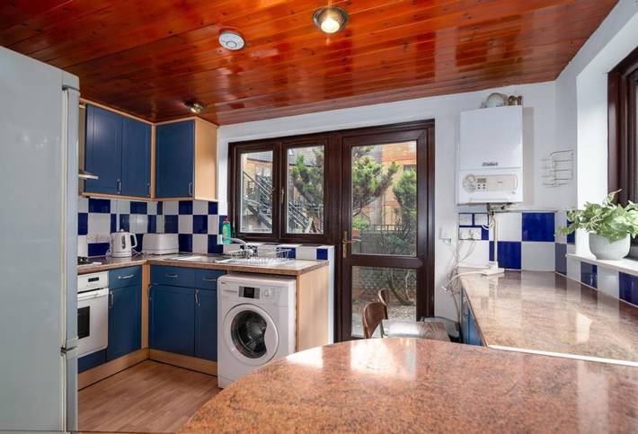 BnB für 8 Personen, mit Terrasse und Ausblick in London