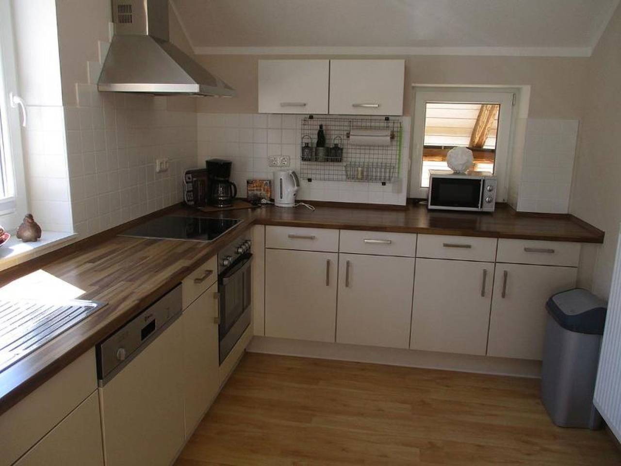 Ganze Wohnung, Ferienwohnung "Fewo 1 - Osterberg" mit Privatterrasse, Gemeinschaftsgarten & Wlan in Hessisches Bergland