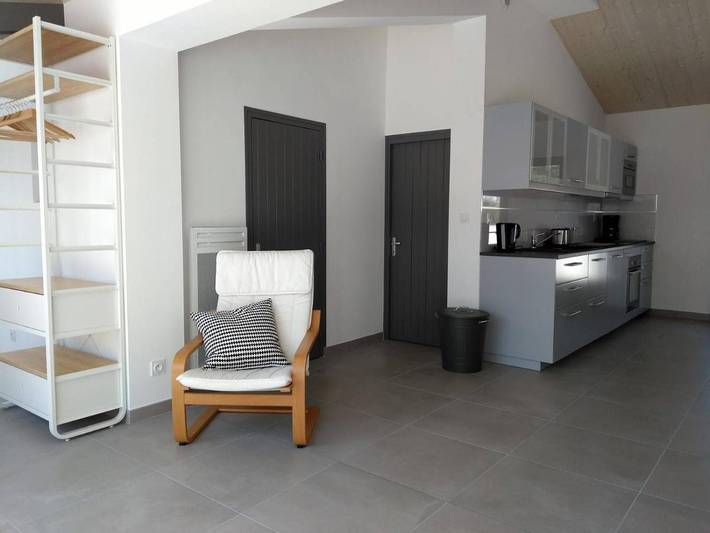 Location de vacances pour 10 personnes, avec terrasse et jardin, animaux acceptés dans Plage des Sableaux - 4