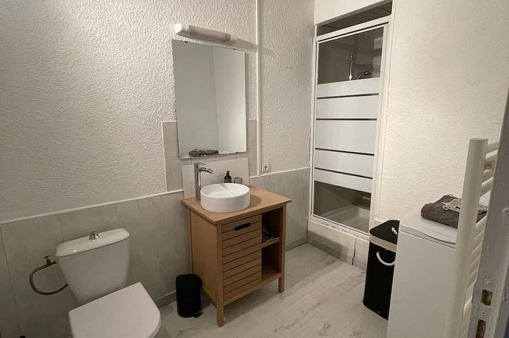 Gîte pour 6 personnes, avec terrasse, animaux acceptés à Bourbonne-les-Bains - 3