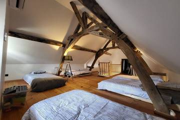 Villa pour 10 Personnes dans Saint-Pourçain-sur-Besbre, Allier, Photo 1