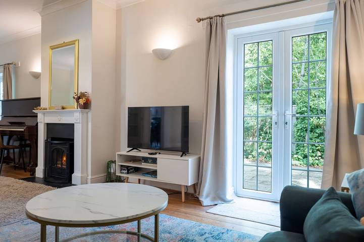 Holiday rental for 10 people, with Garden in Royal Tunbridge Wells