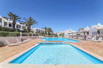 Villa pour 6 Personnes dans Porches, Algarve, Photo 1