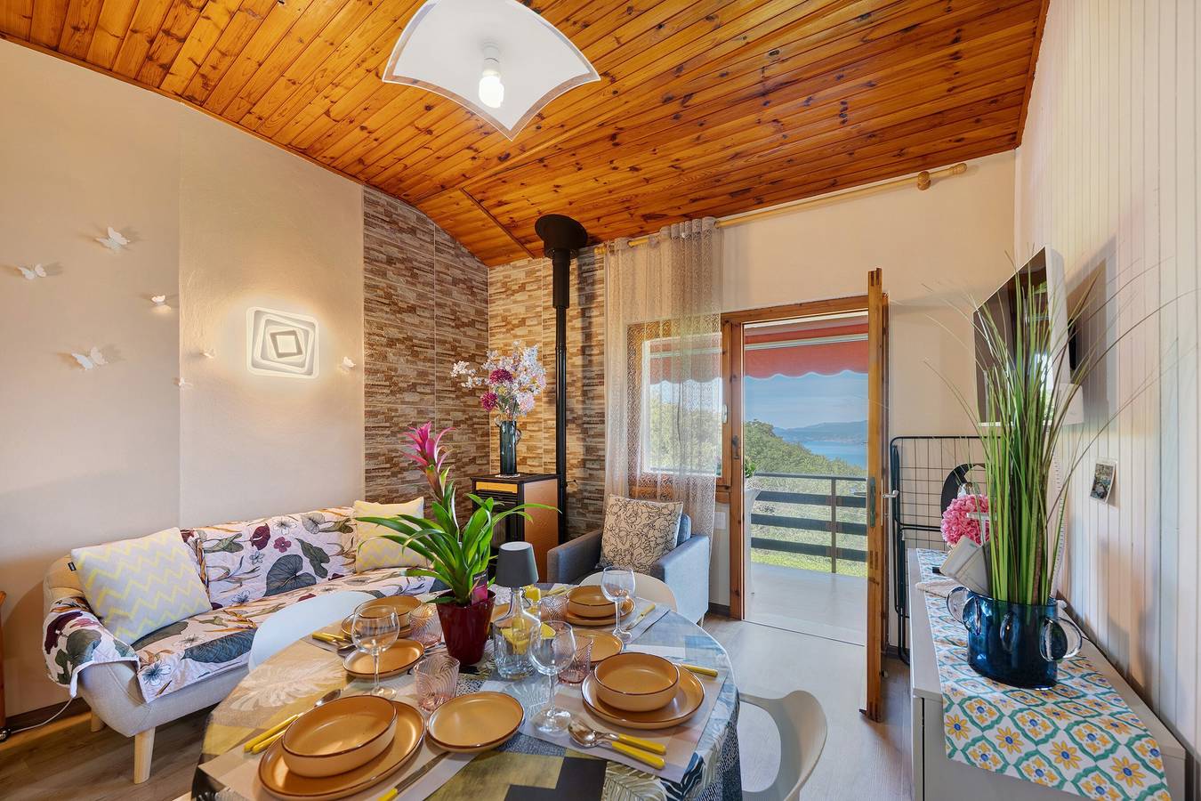 Ganze Wohnung, Apartment 'Casa Bell Tramonte' mit Seeblick, Balkon und Wlan in San Zeno di Montagna, Gardasee-Berge