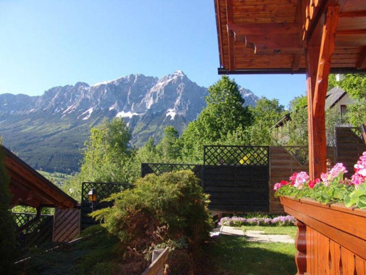Gästehaus Traninger - Doppelzimmer in Öblarn, Ennstal