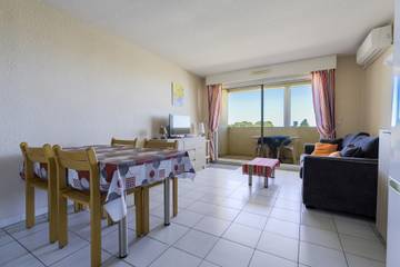 Location De Vacances pour 6 Personnes dans Le Grau-du-Roi, Côte méditerranéenne (France), Photo 1