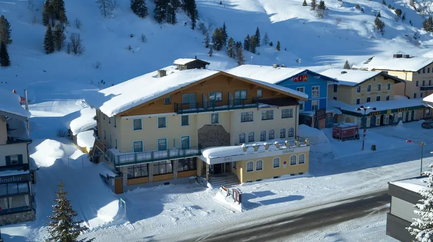 Hotel für 2 Personen, mit Pool und Ausblick sowie Sauna - 1