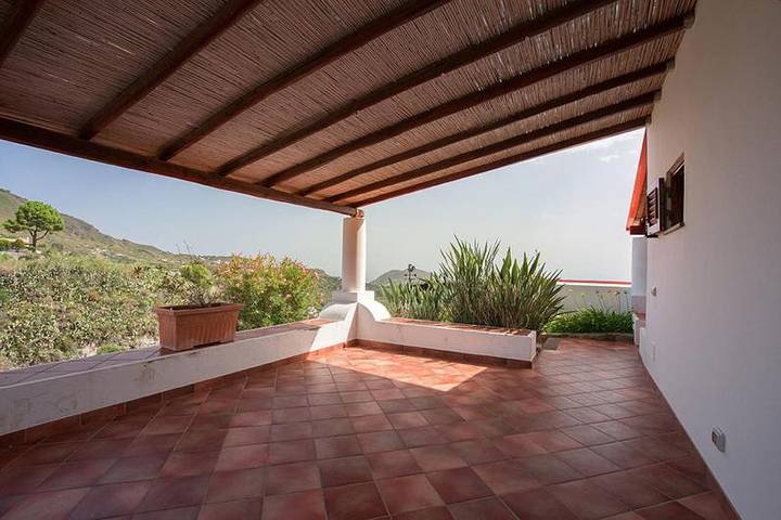Villa für 4 Personen, mit Ausblick und Garten, kinderfreundlich auf den Liparische Inseln - 4