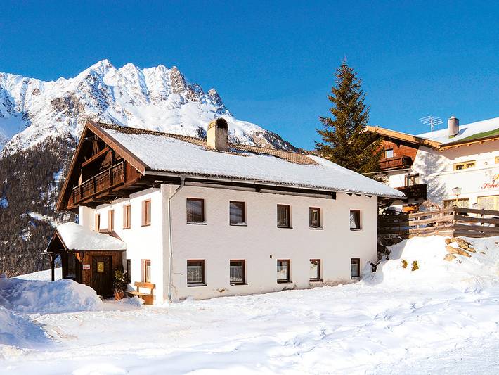 Ferienhaus für 25 Personen, mit Balkon und Ausblick, mit Haustier im Ötztal