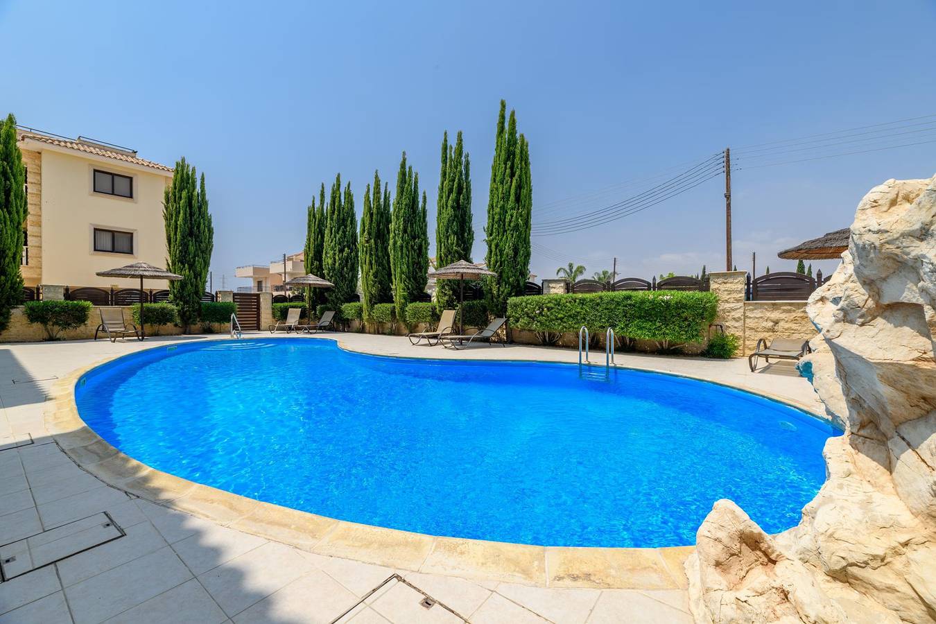 Ganze Ferienwohnung, Ferienwohnung für 4 Personen mit Terrasse in Πύλα, Larnaca Bezirk