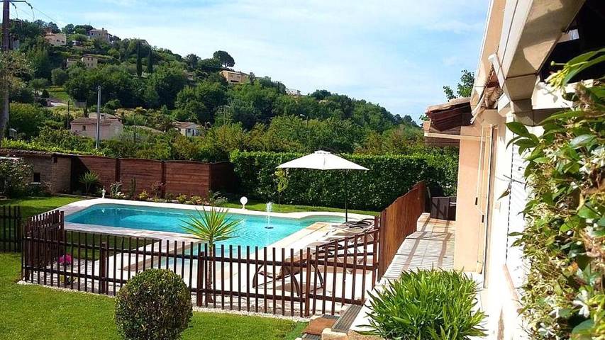 Chalet para 9 personas, con piscina - 1