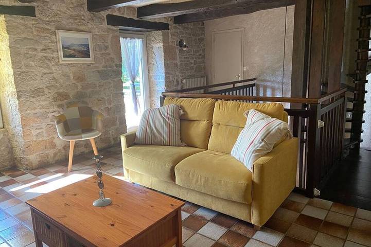 Location de vacances pour 6 personnes, avec terrasse et jardin, animaux acceptés à Muret-le-Château