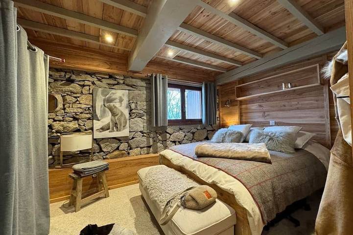 Location de vacances pour 8 personnes, avec jacuzzi et jardin à Estaing - 2
