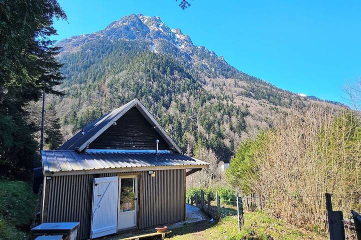 Gîte pour 14 personnes, avec jardin dans Station d'Artouste