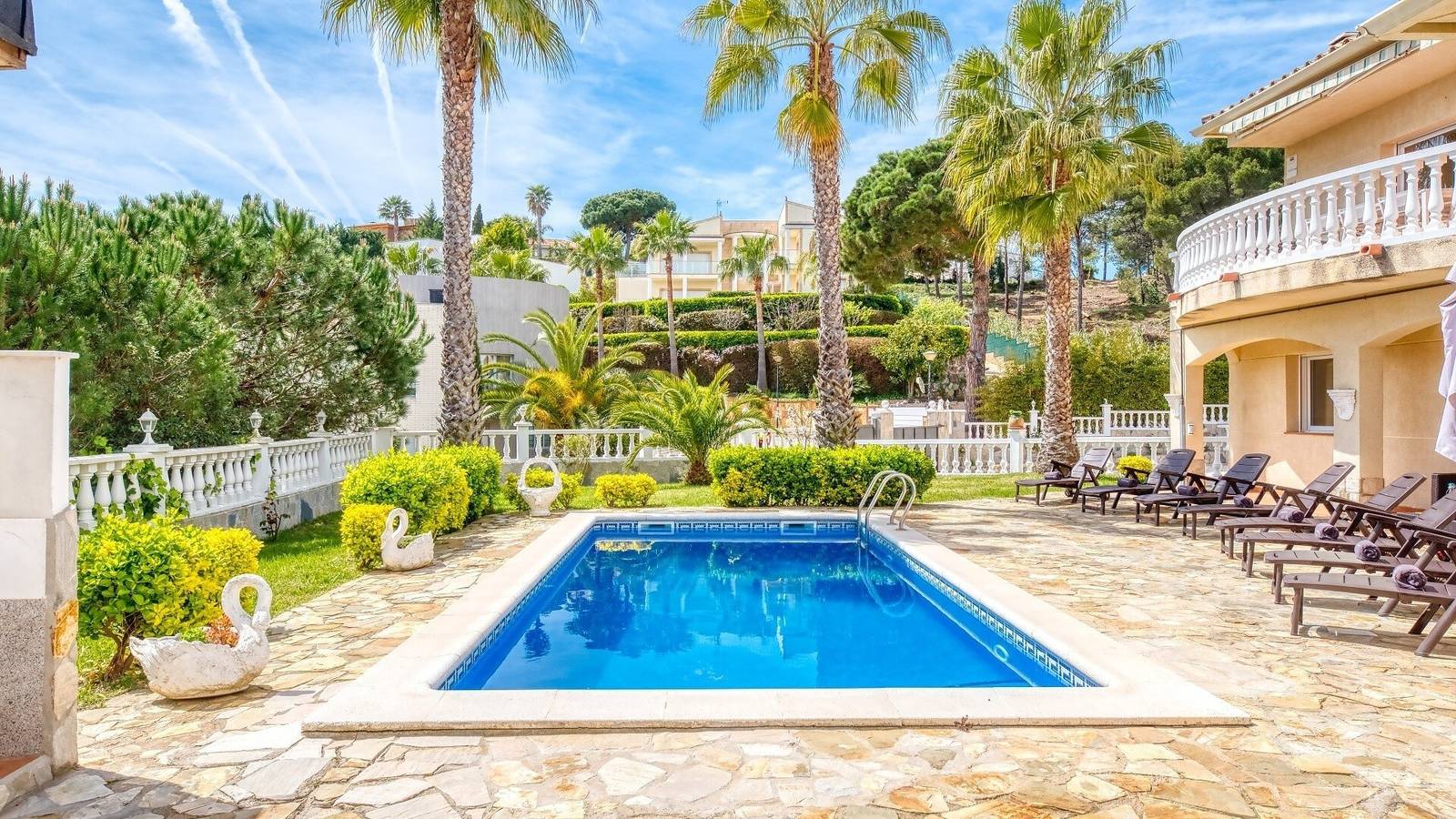 Villa "Costacabana - Estrella" with Sea View, Private Pool & Wi-Fi in Lloret de Mar, Costa Brava