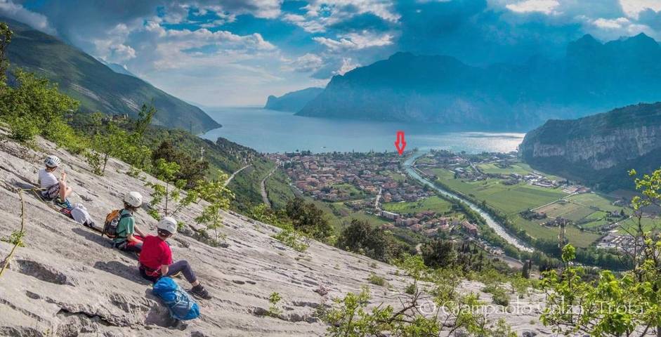 Ferienwohnung für 6 Personen, mit Seeblick und Balkon sowie Garten in Torbole - 4