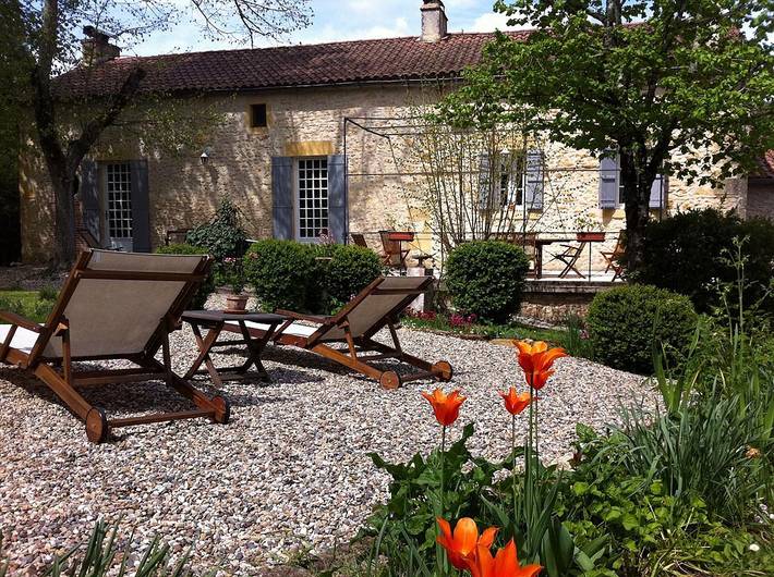 Cottage pour 2 personnes, avec jardin à Sainte-Foy-de-Longas