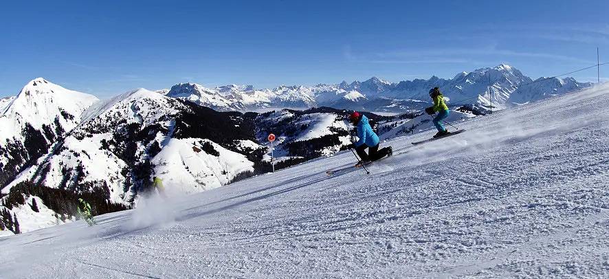 Gran chalet cerca de las pistas y el centro del pueblo in Crest-Voland, Albertville region