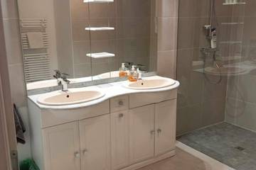 Location de vacances pour 7 personnes à Cusset