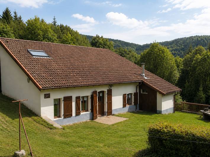 Gîte pour 5 personnes, avec jardin