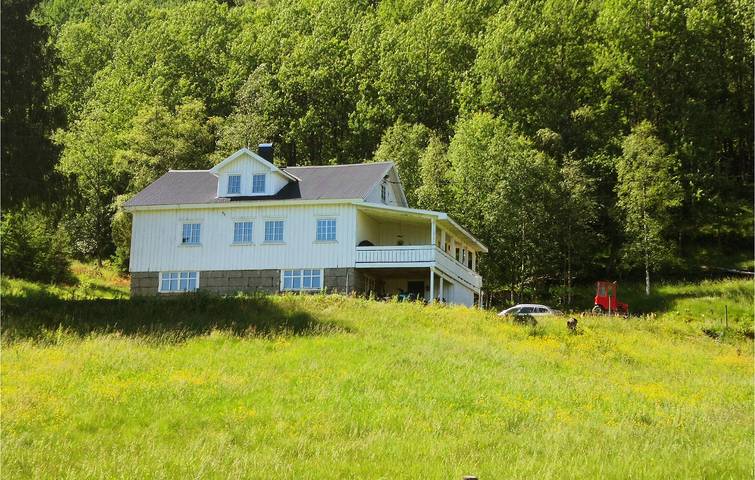 Ferienhaus für 6 Personen mit Garten in Kvinesdal