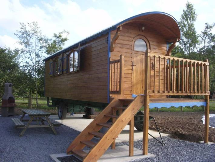 Location de vacances pour 2 personnes, avec jardin et terrasse, animaux acceptés à La Boussac