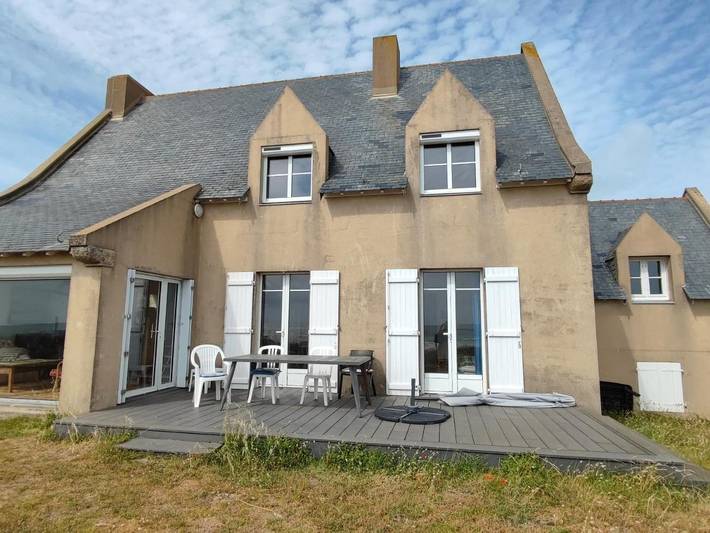 Location de vacances pour 9 personnes, avec terrasse et jardin dans Plage de la Govelle - 2