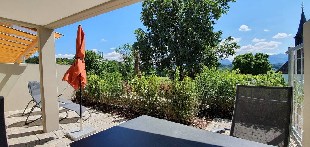 Ferienwohnung für 3 Personen, mit Balkon/Terrasse und Terrasse, kinderfreundlich in Grabenstätt - 4