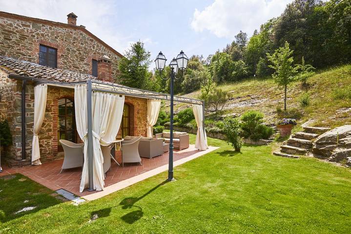 Location de vacances pour 15 personnes, avec jardin et piscine à Sinalunga - 3