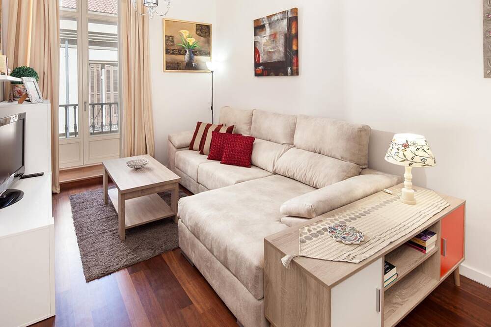 Holiday apartment in Malaga from £135 per night