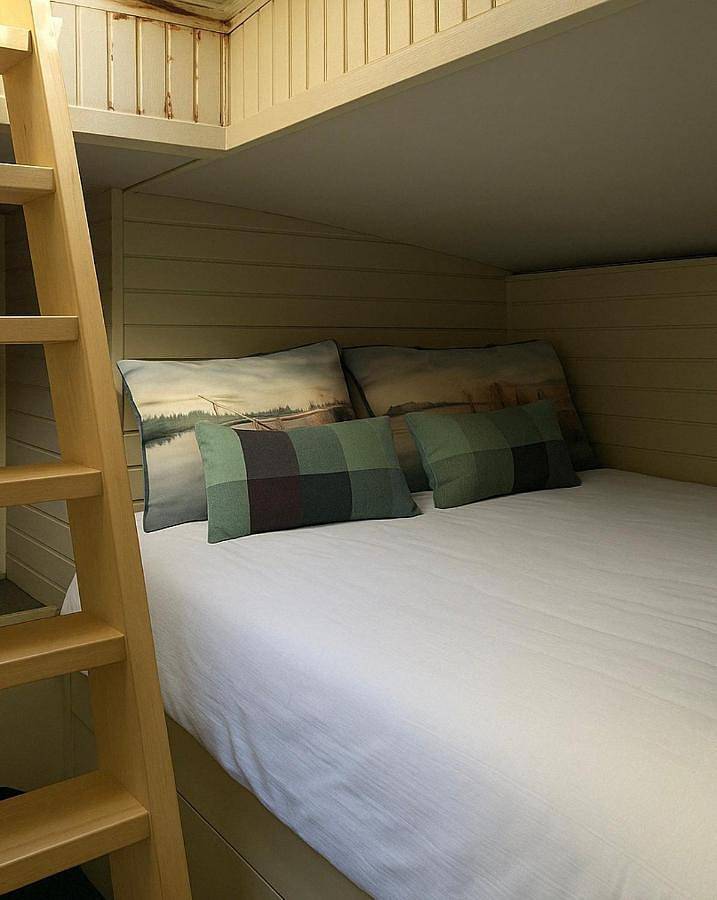 Double Room in Saint-Cloud, Hauts-de-Seine
