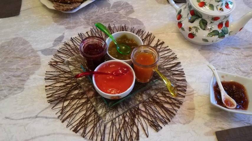 Gîte pour 3 personnes, avec jacuzzi ainsi que jardin et piscine, adapté aux familles à Saint-Dizier - 3