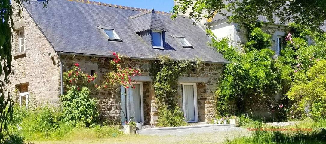 Location de vacances pour 6 personnes, avec jardin et vue à Saint-Clet - 2