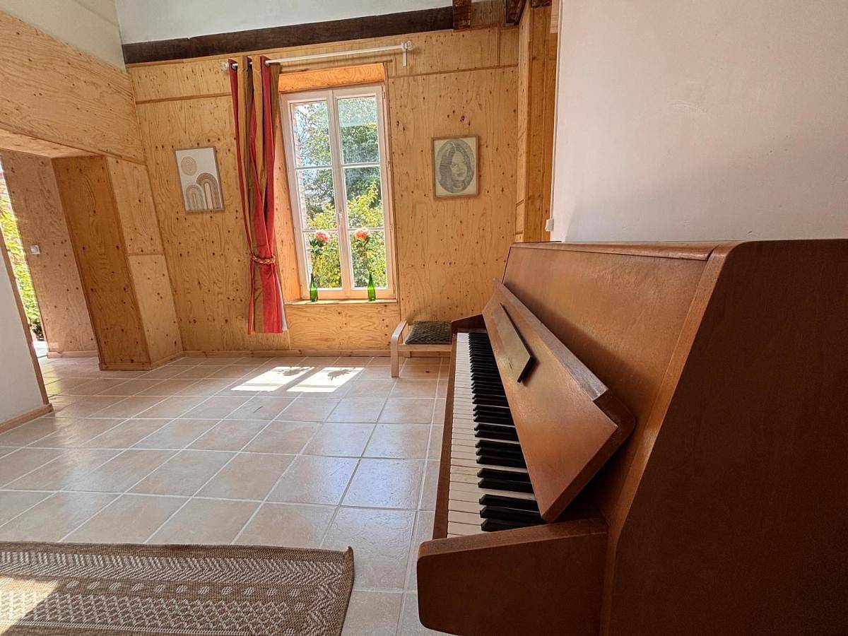 Maison des Artistes in Villeblevin, Yonne