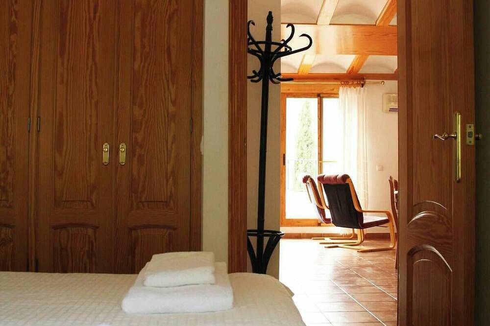 Apartamento entero, Apartamento con terraza en Chulilla. La Muela 3 in Chulilla, Provincia de Valencia
