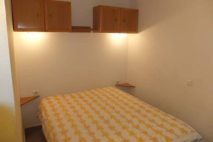 Apartamento entero, Comfortable flat in EmpuriaBrava by the strand with a stunning view on the bay. in Platja d'Empuriabrava, Ampuriabrava