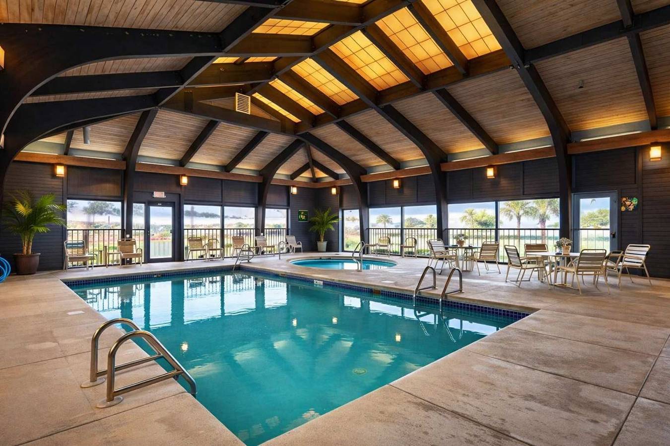 Ganze Wohnung, Windward Pointe 305 3rd floor Beachfront pool in Orange Beach, Mobile Bay