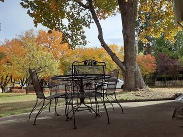 Vacation House for 6 Guests in Coeur d'Alene, Coeur d'Alene National Forest, Picture 3