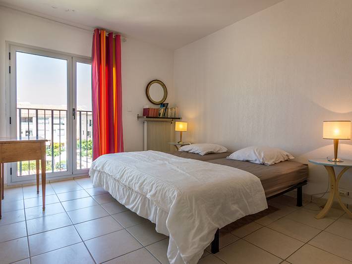 Ganze Wohnung, Großzügige Wohnung mit Lagunenblick, Strandzugang, Parkplatz inklusive in Mèze, Mittelmeerküste (Frankreich)