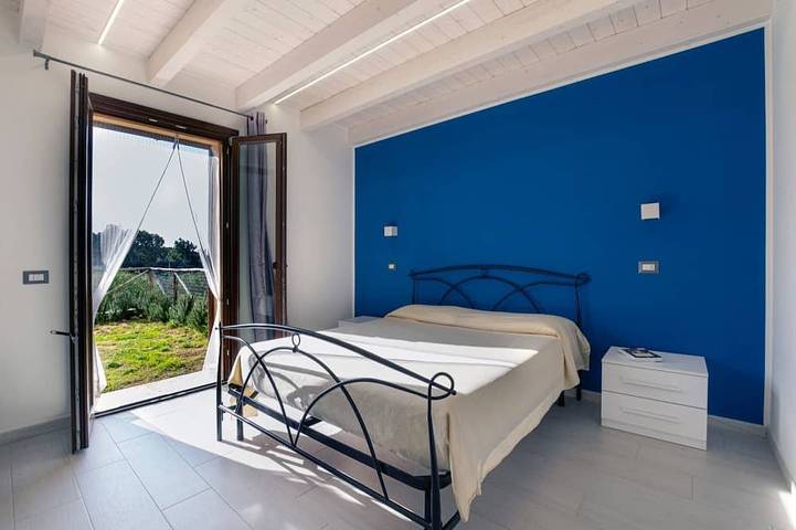 Villa Ericina a two-minute walk from Tuerredda beach in Tuerredda, Teulada