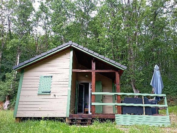 Casa rural para 5 personas, con vistas y terraza además de piscina y jardín - 1