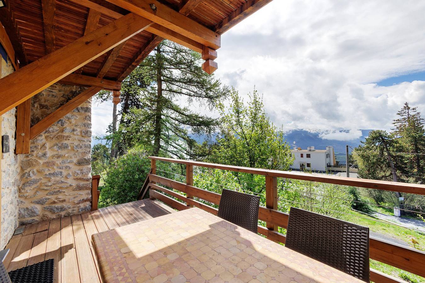 Appartement entier, Gîte lis martagon, à la montagne in Font-Romeu-Odeillo-Via, Parc naturel régional des Pyrénées catalanes