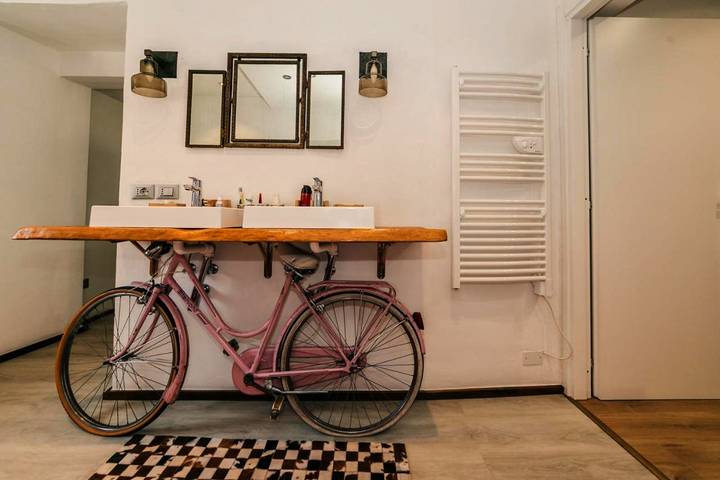 Ferienhaus für 4 Personen, mit Balkon und Whirlpool sowie Terrasse und Garten