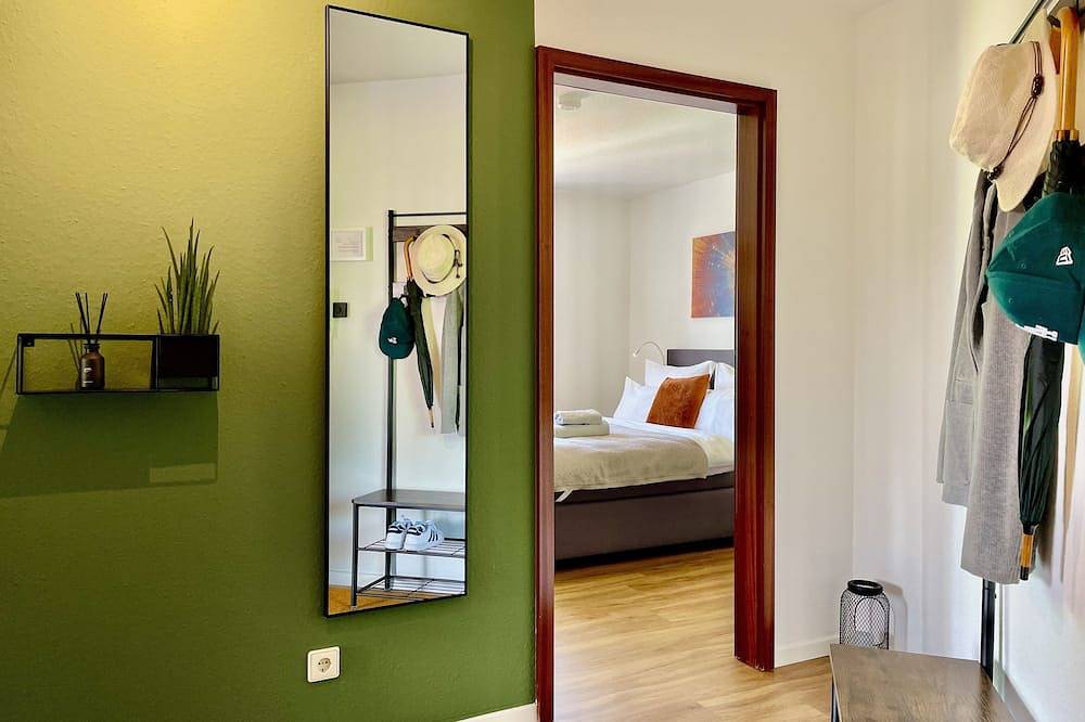 Ganze Wohnung, Design Oase 70 qm Zentrumsnähe mit Küche in Renningen, Nordschwarzwald