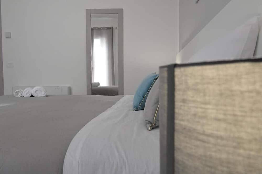 Da 'nfacci camera matrimoniale in Villagrazia di Carini, Carini