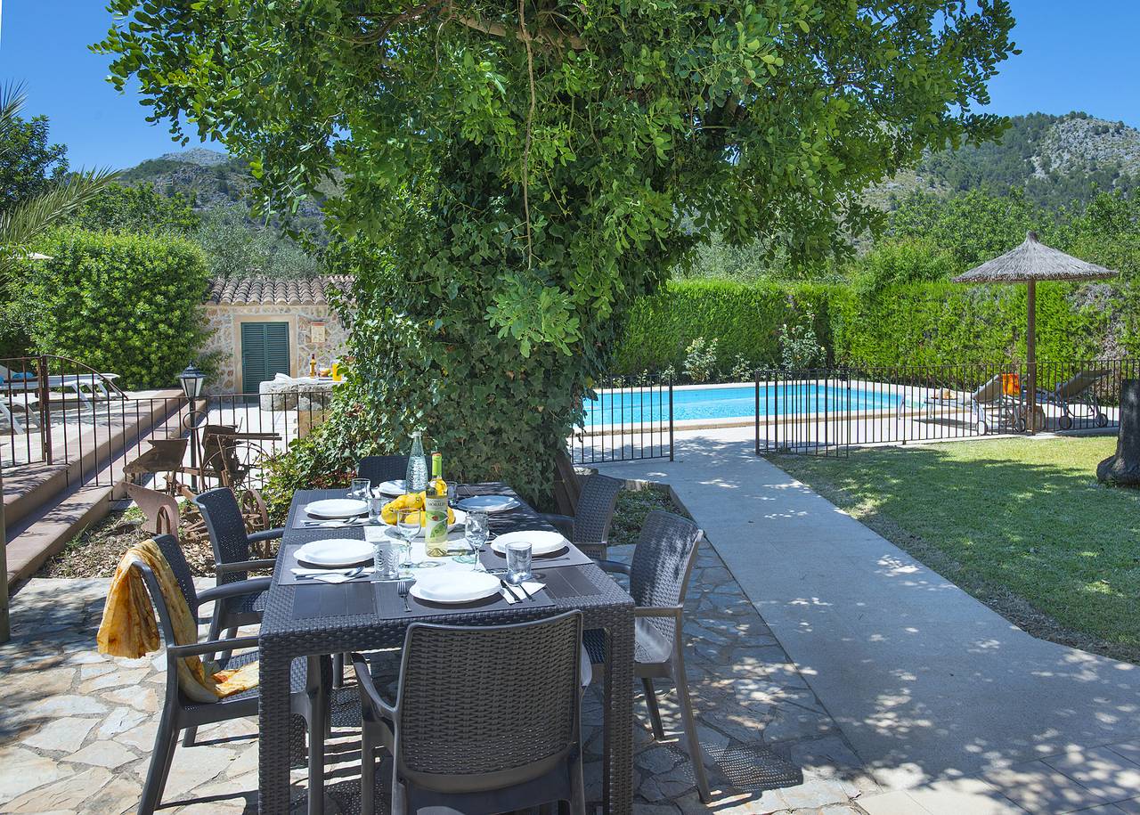 Villa Pau - Mountain Views And Nature in Torrent de la Vall d'en Marc, Pollença