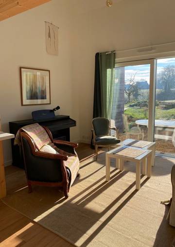 Gîte pour 2 personnes, avec terrasse et jardin à Lanloup