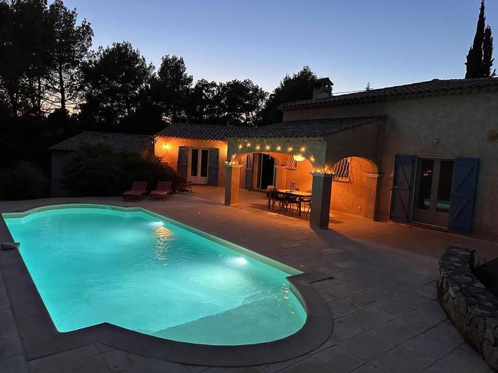 Location de vacances pour 7 personnes, avec jardin ainsi que piscine et vue à Moissac-Bellevue - 2
